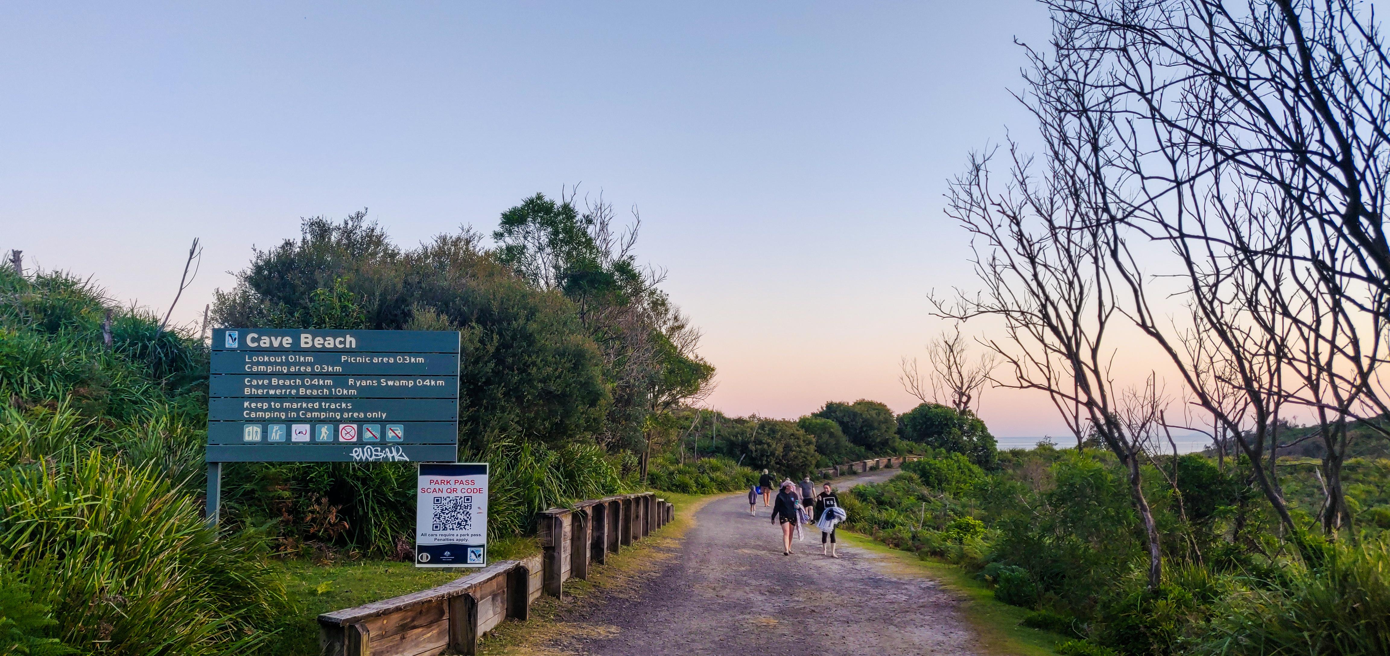 Cave Beach Walking Trail